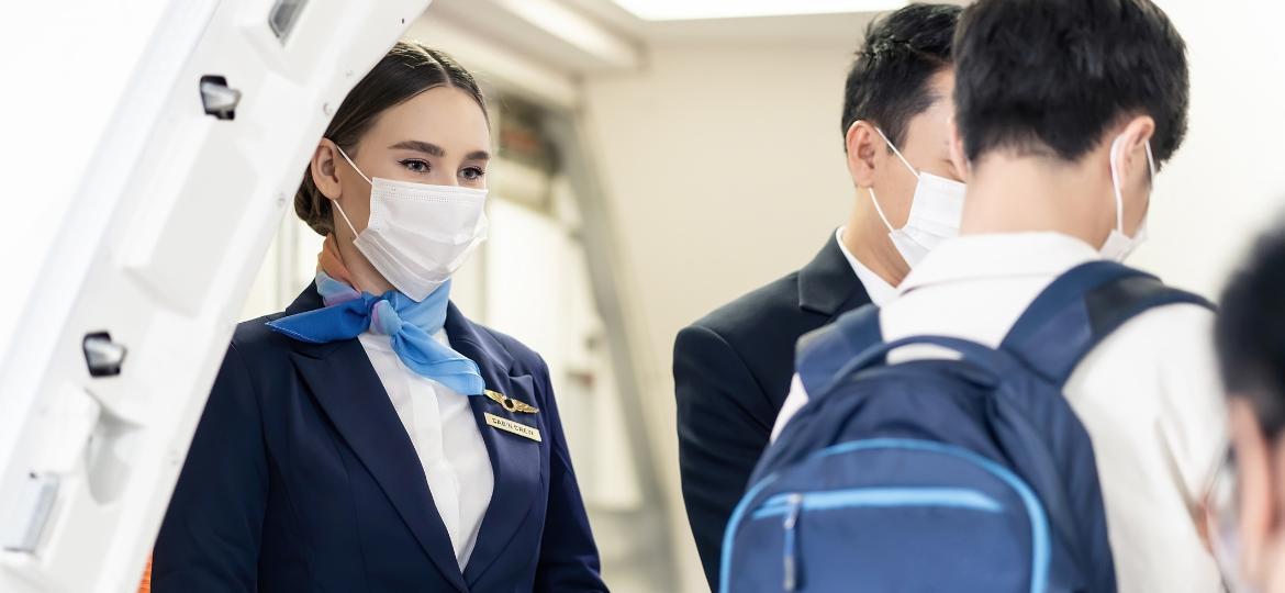 Comissários de voo passaram - e ainda enfrentam - uma rotina de problemas na pandemia - Getty Images/iStockphoto