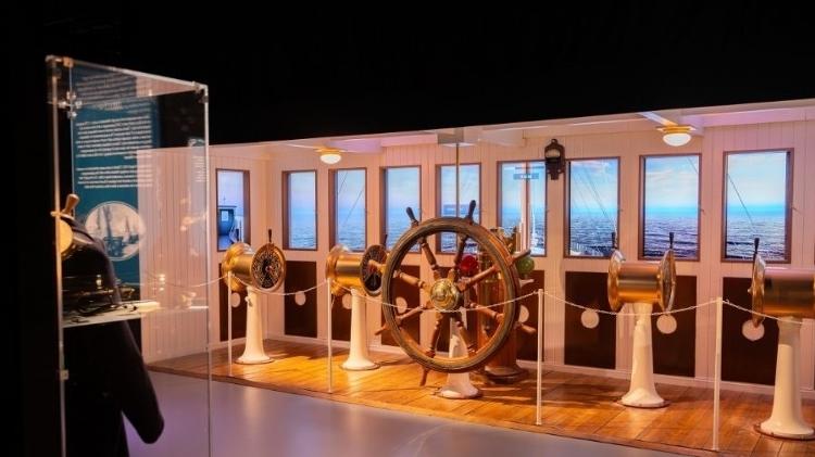 Cabine de comando do Titanic Cabine de comando do Titanic