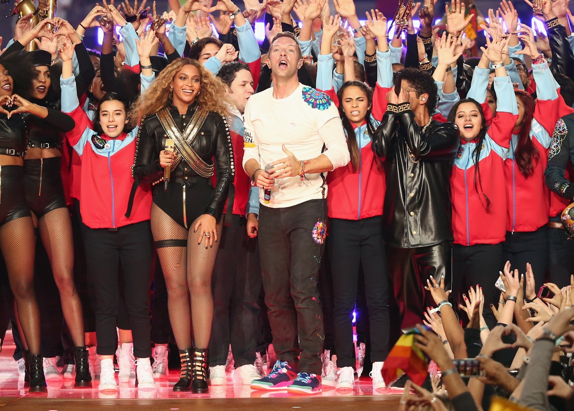 Fotos: Coldplay, Beyoncé e Bruno Mars no show do Super Bowl 50 - 08/02 ...