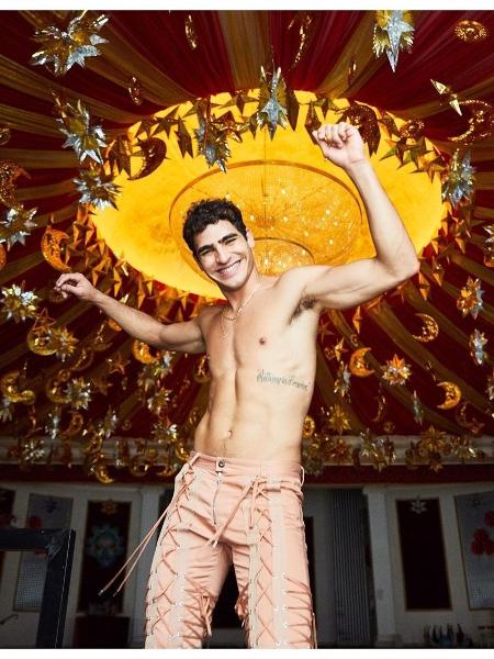 Jhona Burjack já trabalhou como modelo para as principais grifes internacionais - Reprodução/Instagram - Reprodução/Instagram