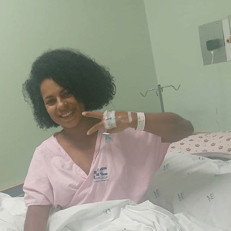 Janaina ficou 12 dias internada com covid-19 e complicações pós-parto depois de dar à luz sua terceira filha - Reprodução/Instagram @janainadomar