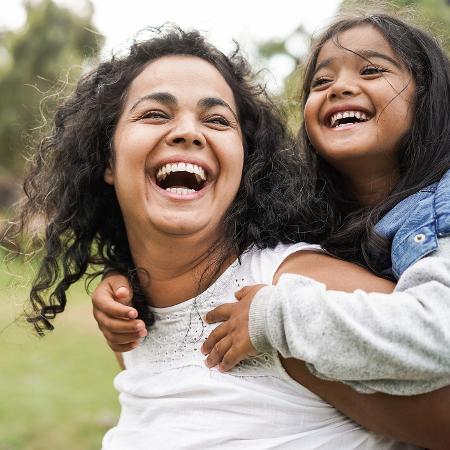 O amor entre mãe e filha é um dos vínculos mais profundos e especiais que existem - iStock