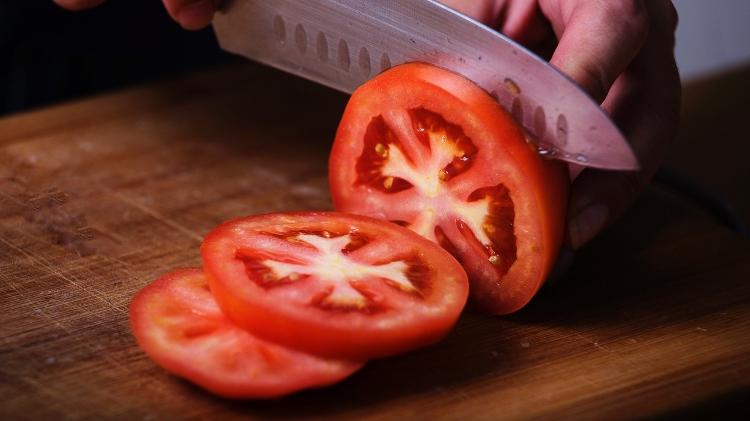 tomate em rodelas
