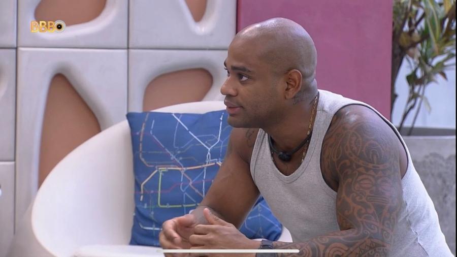 BBB 23: Cezar diz que sairia na porrada com Ricardo - Reprodução/Globoplay