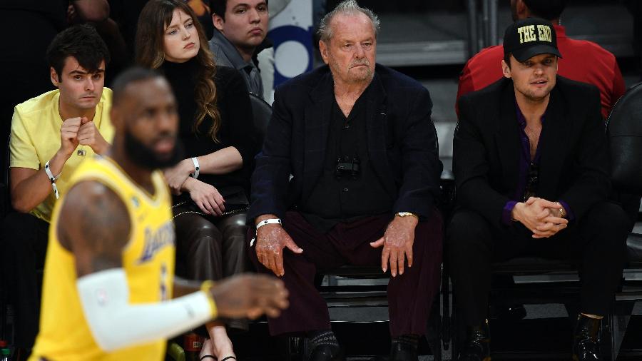 Jack Nicholson foi homenageado durante aparição em um jogo do Lakers - Getty Images
