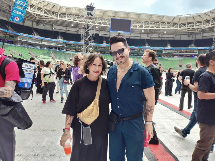 Dudu Valle e Bruna Galliano no show de Lenny Kravitz em São Paulo