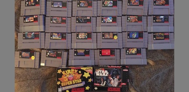 Cópias completas de "Super Star Wars" e "Kirby Super Star" faziam parte do lote vendido - Divulgação