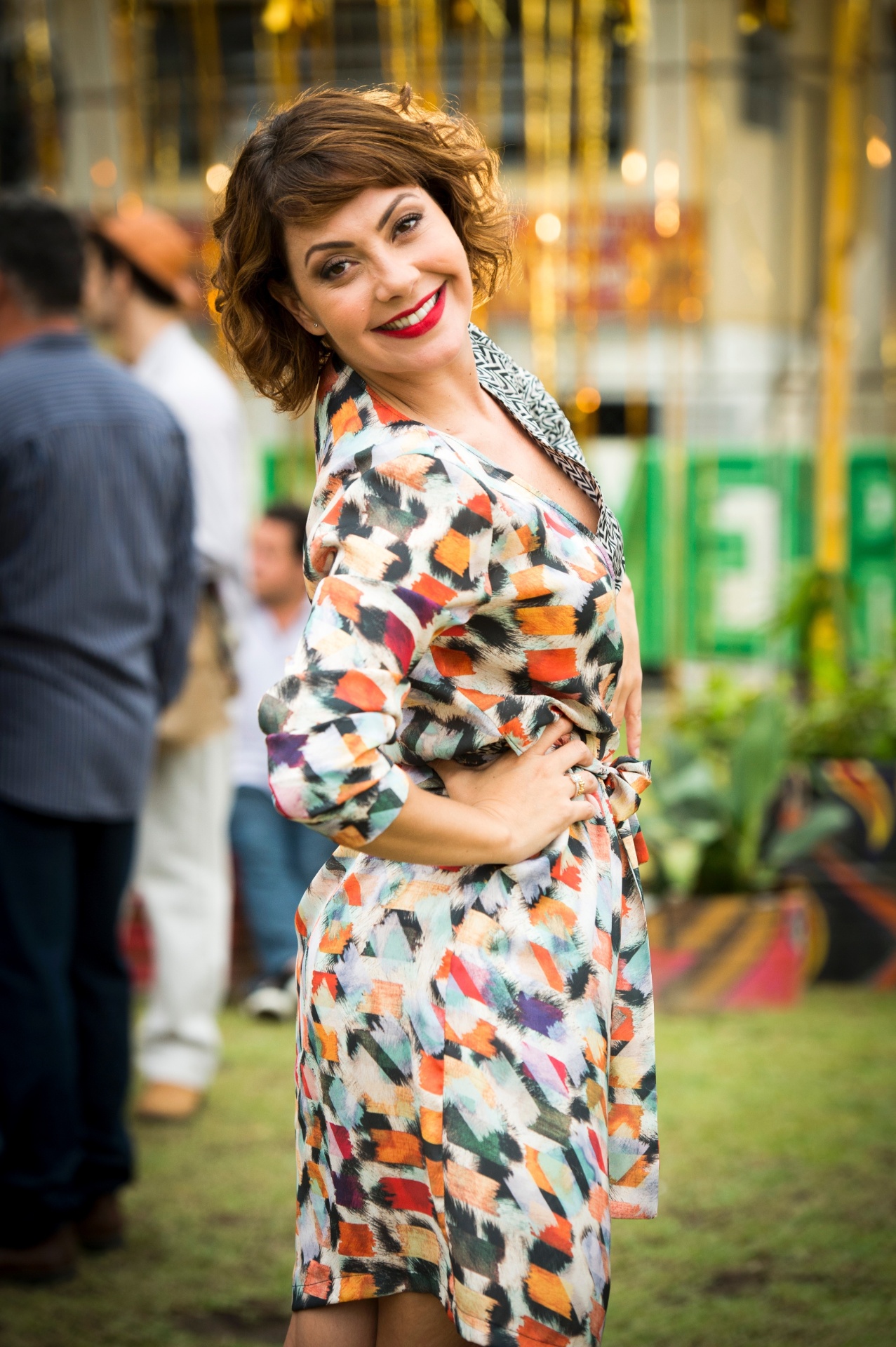 4.nov.2015 - Fabíula Nascimento, a Paulucha, grava cena do último capítulo de "I Love Paraisópolis" - Divulgação/Globo