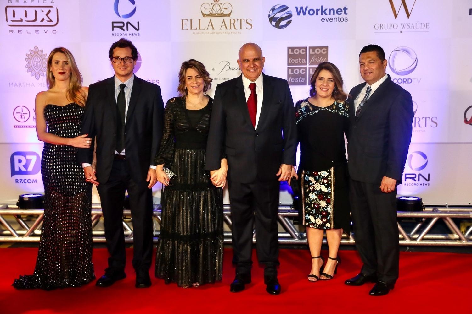 Famosos participam do 8º Jantar Ressoar Solidário nos estúdios da Record TV - Manuela Scarpa/Brazil News