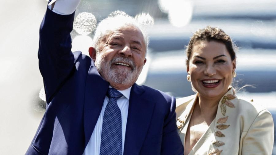 Lula ao lado da primeira-dama, Janja - Ueslei Marcelino/Reuters