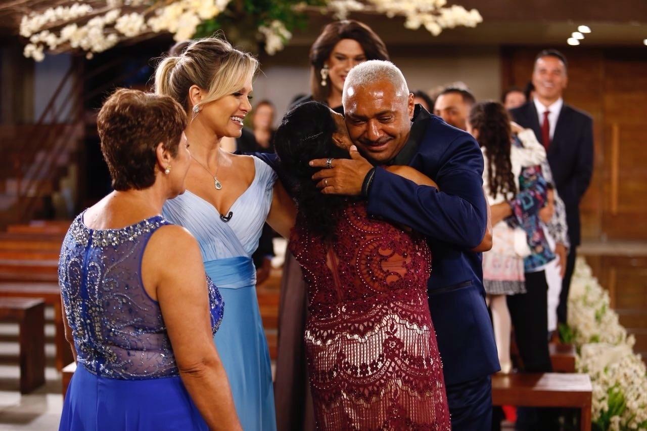 Tiririca se emociona em seu casamento surpresa - Divulgação/SBT