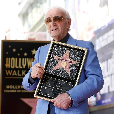 Charlez Aznavour, o "Frank Sinatra francês", morre aos 94 anos - Mario Anzuoni/Reuters - Mario Anzuoni/Reuters