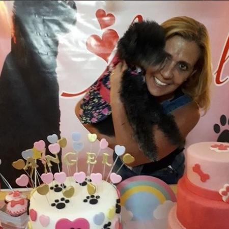 Rita no aniversário de 16 anos da cadelinha Angel - Reprodução / Instagram