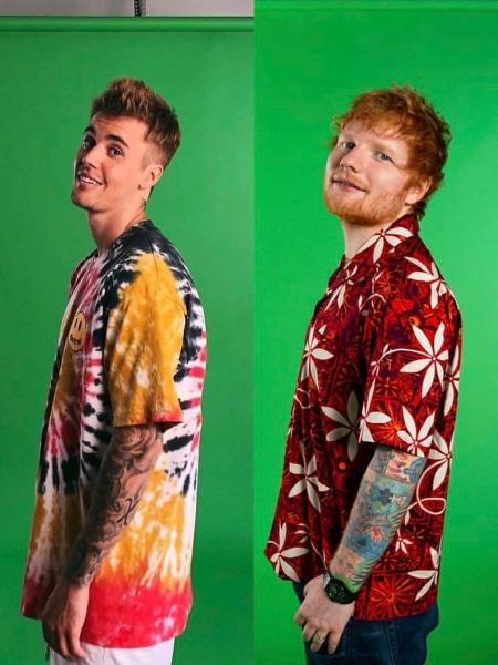 Justin Bieber e Ed Sheeran posam na frente de tela verde - Reprodução/Twitter