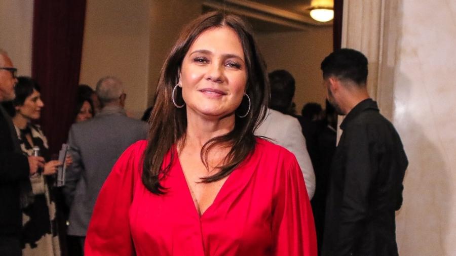 Adriana Esteves no tapete vermelho do Grande Prêmio do Cinema Brasileiro 2019 - Thiago Duran/AgNews