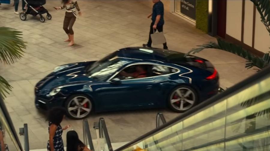 Perseguição com Porsche 911 em Bad Boys 3 - Reprodução