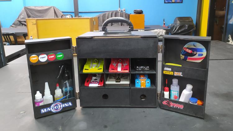 Autorama: hobby tem semelhanças com automobilismo e clima de nostalgia