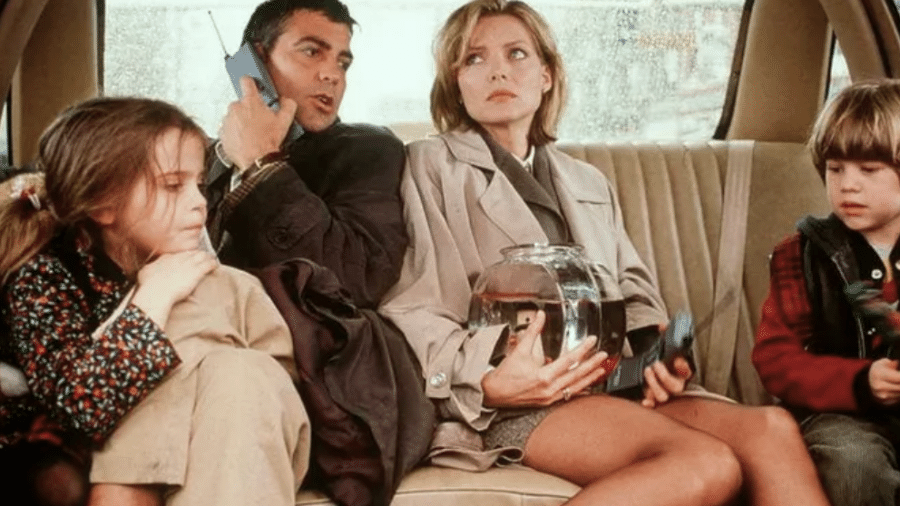George Clooney e Michelle Pfeiffer em cena de "Um Dia Especial" - Reprodução