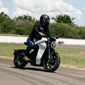Ducati Diavel terá preço a partir de R$ 58.900 - UOL Carros