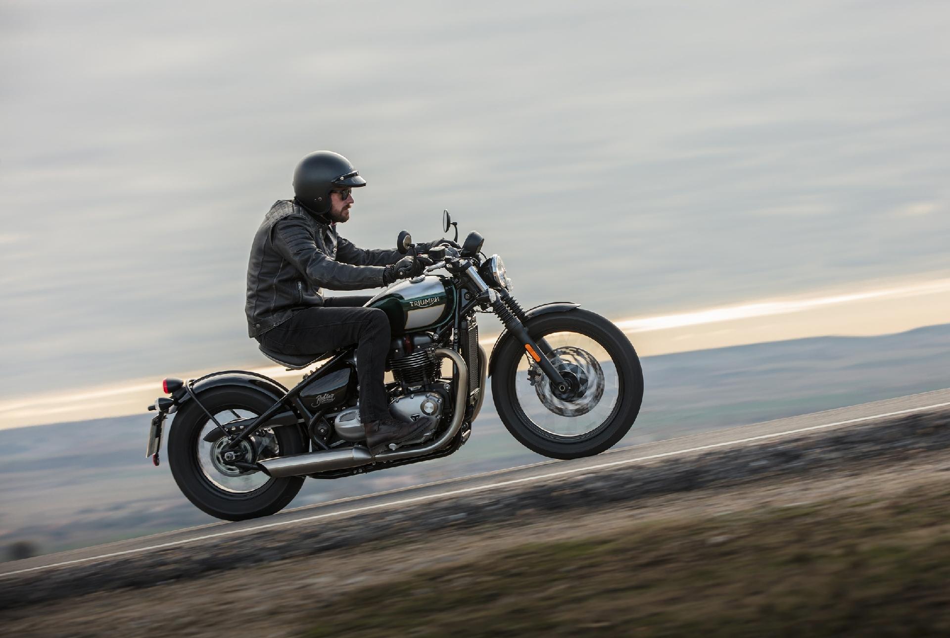Triumph Bonneville Bobber - Divulgação - Divulgação