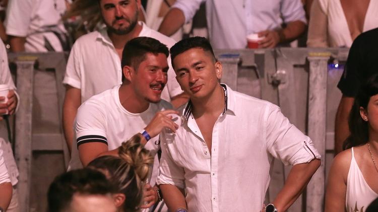 Ronan e o irmão de Anitta, Renan Macedo, curtiram o show da cantora no Réveillon 2019 de Jericoacoara - Manuela Scarpa/Brazil News - Manuela Scarpa/Brazil News