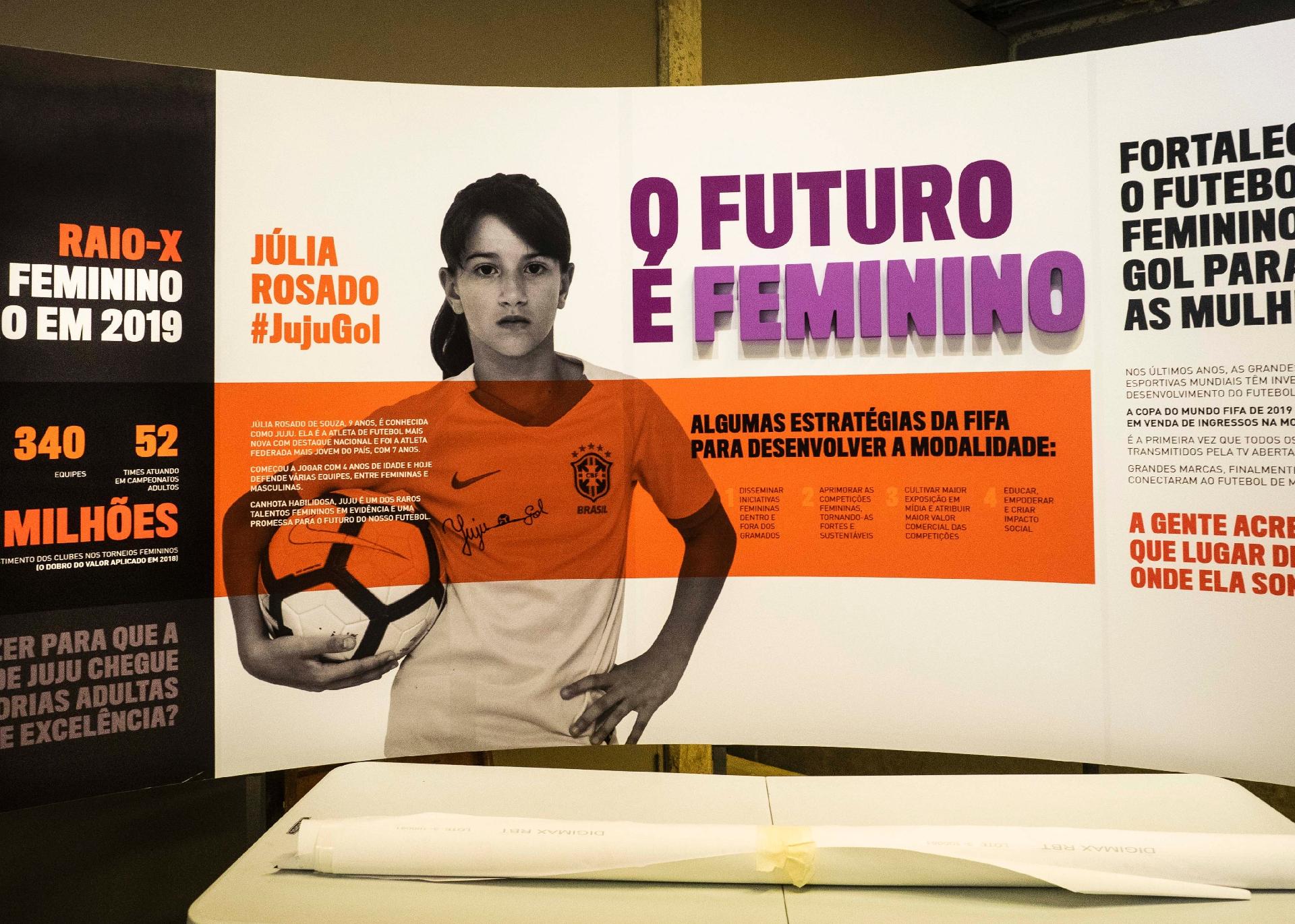 A mostra ainda terá homenagens às jogadoras que marcaram a história do futebol e destacam atletas da nova geração, como a JujuGol - Veronica Cowie/UOL