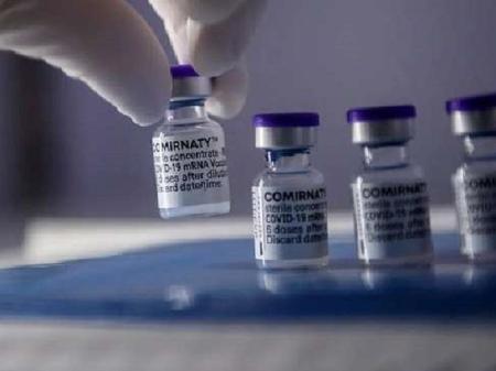 Já há ensaios clínicos em curso que usam a tecnologia de RNA para tratamento de outras doenças, além da covid-19 - Getty Images / BBC News Brasil