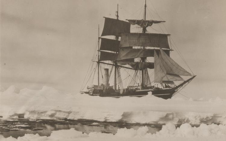 Terra Nova Ship - Public Domain - Public Domain