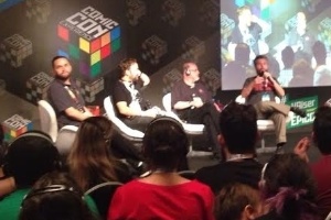 4.dez.2015 - Imagem do painel "Como Star Wars Conquistou o Universo", com Chris Taylor e Timothy Zhan - Guilherme Solari