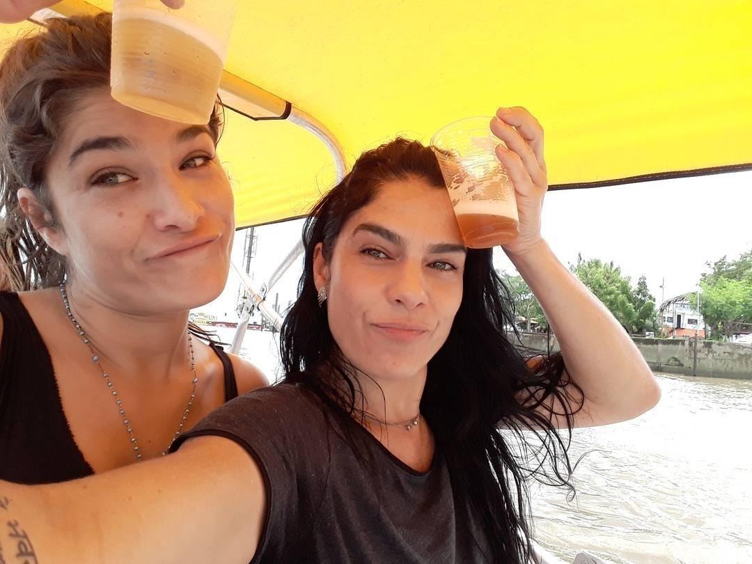 A atriz Priscila Fantin, famosa por ter protagonizado diversas novelas, como "Alma Gêmea", da TV, tem uma irmã que é a cara dela, Fabíola - Reprodução/Instagram/fafantin