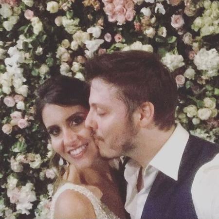 Nataly Mega e Fábio Porchat em foto do casamento deles no MAM do Rio de Janeiro - Reprodução/Instagram