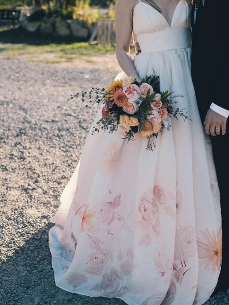 Os vestidos de noiva "aquarela" são tendência para 2018 - Reprodução/Pinterest