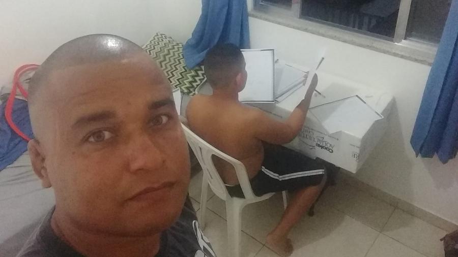 Thiago Almeida mostrou a lição dada ao filho   - Reprodução/Facebook