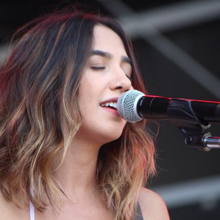 A dupla Anavitória se apresenta no palco Music Valley na abertura do festival Rock in Rio Lisboa em 2018 - Felipe Branco Cruz/UOL - Felipe Branco Cruz/UOL