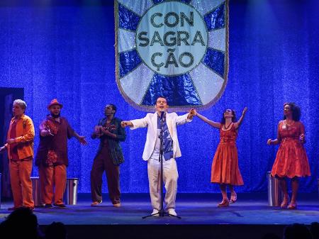 Cena do musical "Zeca Pagodinho - Uma História de Amor ao Samba" - Victoria Dannemann/Divulgação