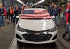 Trump evita operários que faziam Chevrolet Cruze e visita fábrica de tanque - Reprodução/Twitter