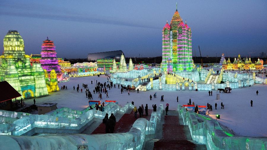 Festival de esculturas de gelo de Harbin - na China - uma das cidades mais frias do mundo - jacus/Getty Images