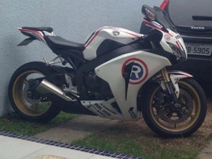 CBR de Caio Castro - Vitor Castanheira/C3 Produçõe - Vitor Castanheira/C3 Produçõe