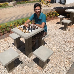 Número 1 do xadrez 'enfrenta' estrela de 'O Gambito da Rainha' em montagem  - 23/11/2020 - UOL Esporte