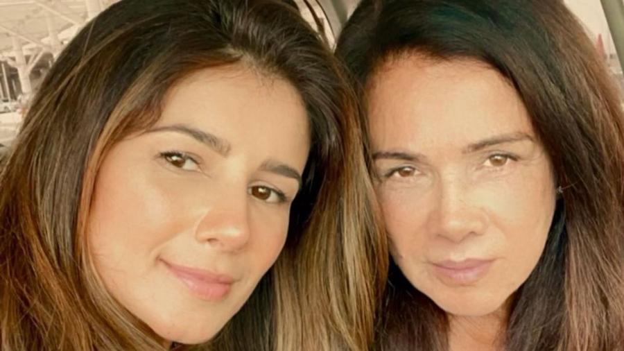 Paula Fernandes e a mãe, Dulce Souza - Reprodução/Instagram @paulafernandes