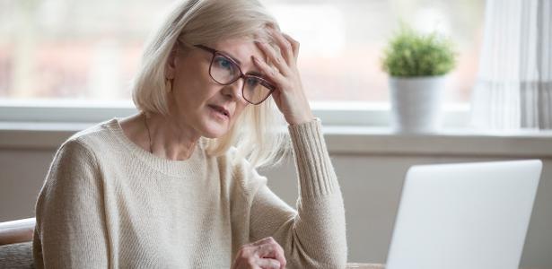 Geração 50+ vive entre a IA que a conecta e a que a engana