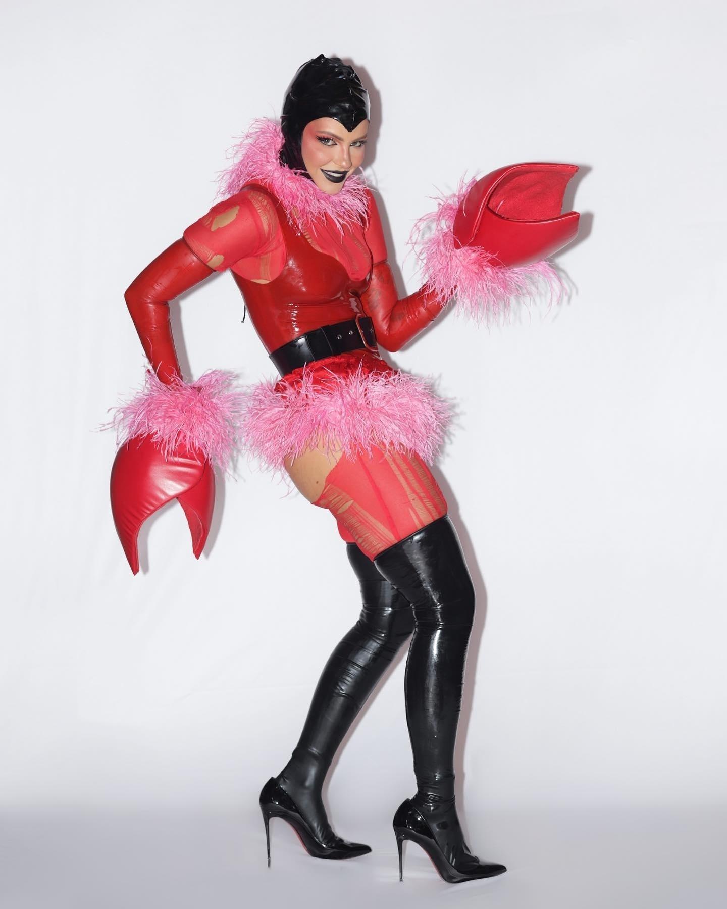 Luísa usa fantasia de Ele, vilão de As Meninas Superpoderosas - Reprodução/Instagram