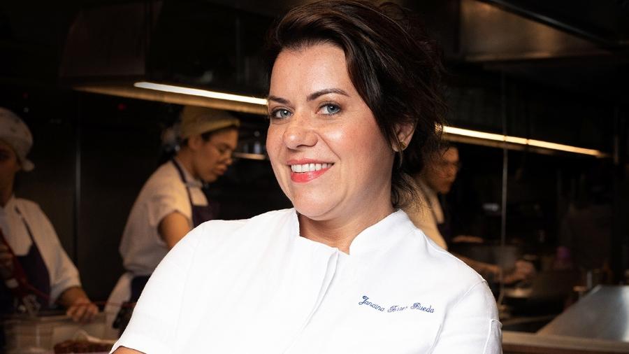 A chef Janaína Torres Rueda, co-proprietária do restaurante A Casa do Porco, em São Paulo