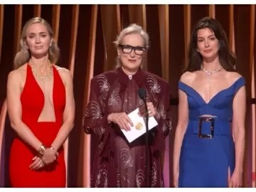 SAG Awards: Reunião de Meryl Streep, Anne e Blunt tem 'tropeço' e comoção