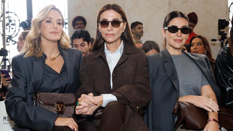 Ticiane Pinheiro, Mônica Martelli e Fernanda Paes Leme no desfile da Mondepars Ticiane Pinheiro, Mônica Martelli e Fernanda Paes Leme no desfile da Mondepars