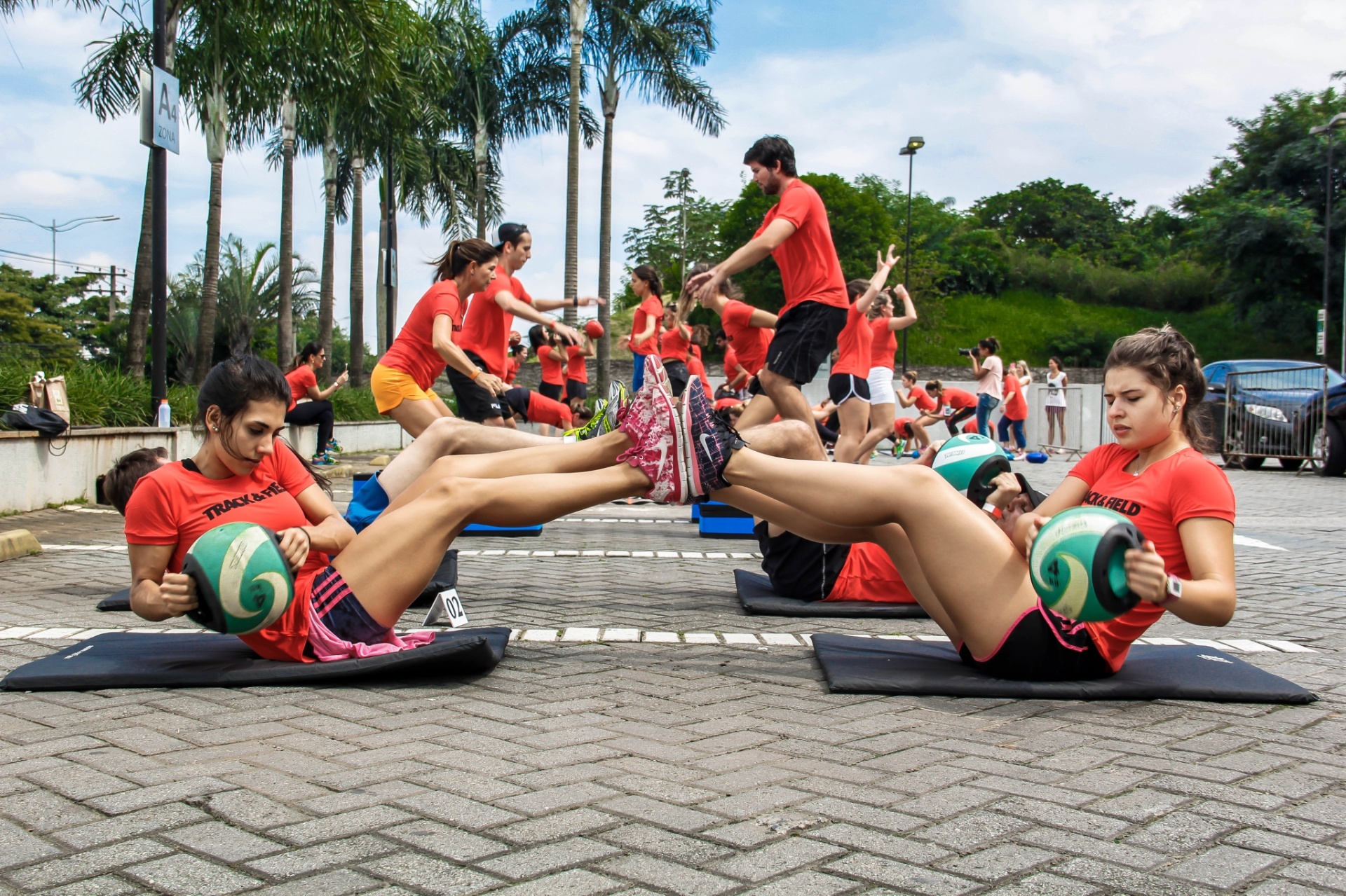 Aula de ballet fitness da Feira Orgânica do Shopping VillaLobos - Divulgação