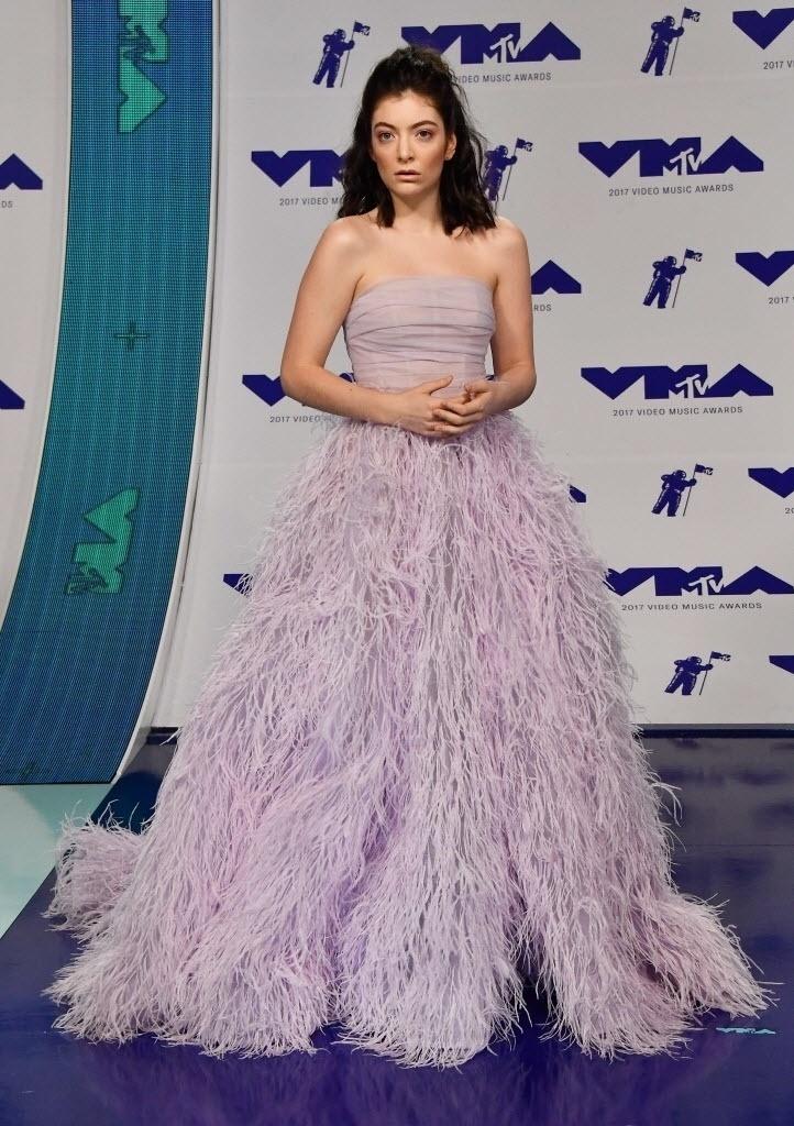 Lorde escolhe vestido rodado para o VMA 2017 - Frazer Harrison/Getty Images/AFP