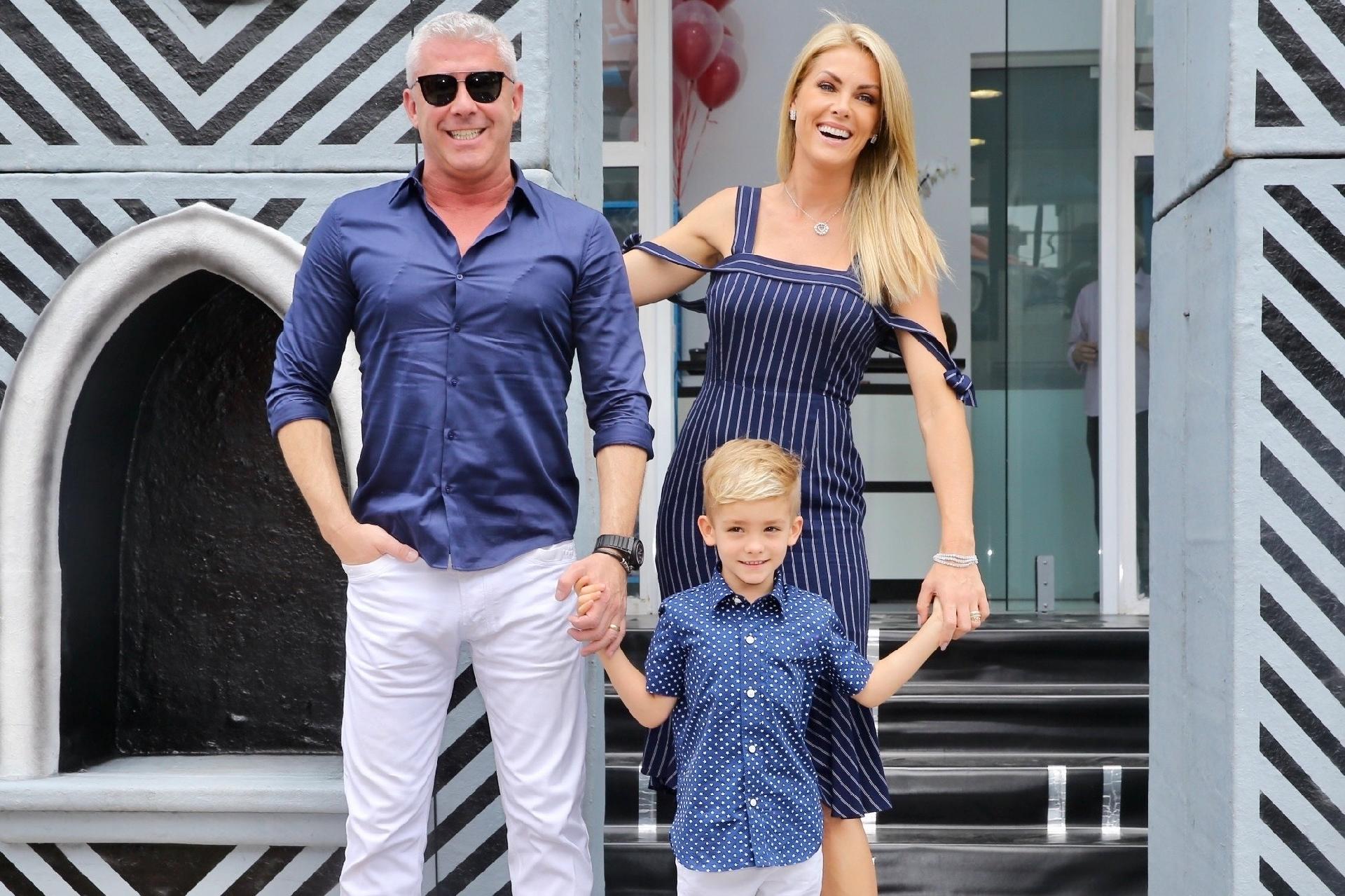 Ana Hickmann e o marido, Alexandre Corrêa, comemoraram o aniversário do filho em um buffet no bairro de Moema, São Paulo - Manuela Scarpa/Brazil News