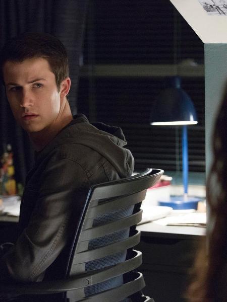 Clay (Dylan Minette) fala com Hannah (Katherine Langford) em cena da segunda temporada de "13 Reasons Why" - Divulgação/Netflix - Divulgação/Netflix
