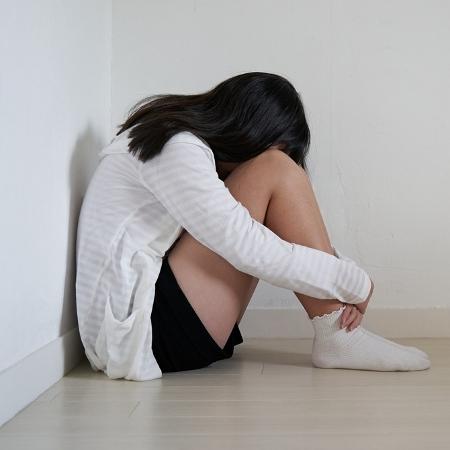 Garota menina triste abuso - Getty Images/iStockphoto